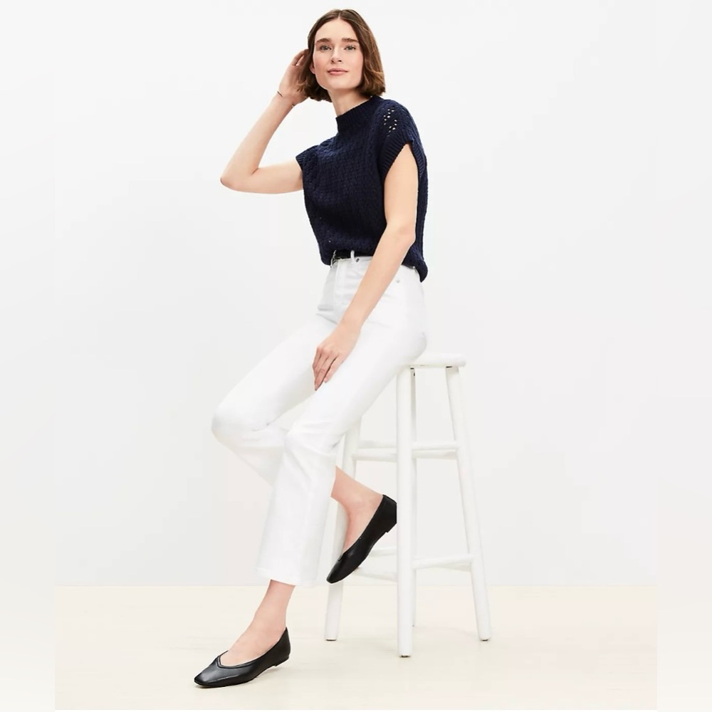 LOFT Petite High Rise Kick Crop Jeans in White, size 8P